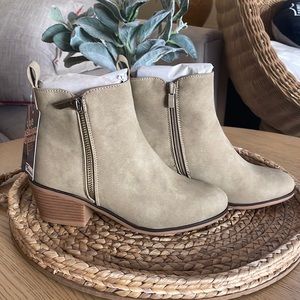 Women Ankle Boots Side Zipper Booties Low Heel Dress Boots size 5